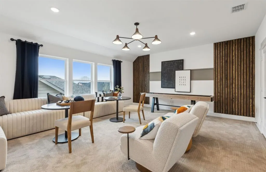 3901 Calderwood Drive