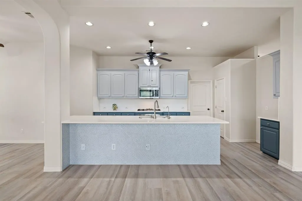 2405 Hammock Lake Drive