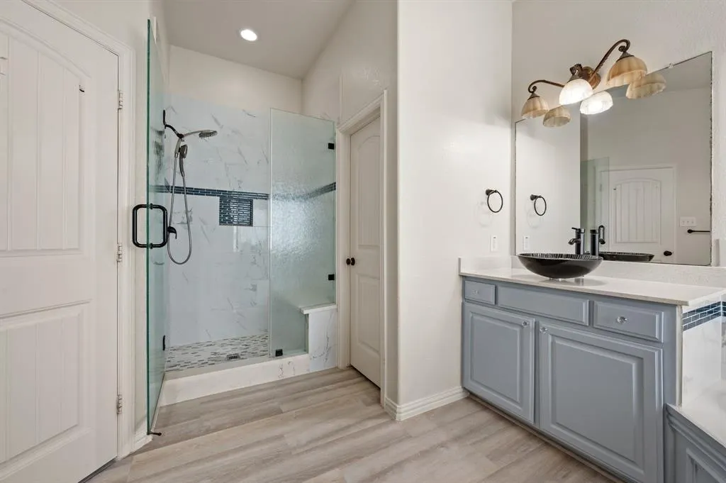 2405 Hammock Lake Drive