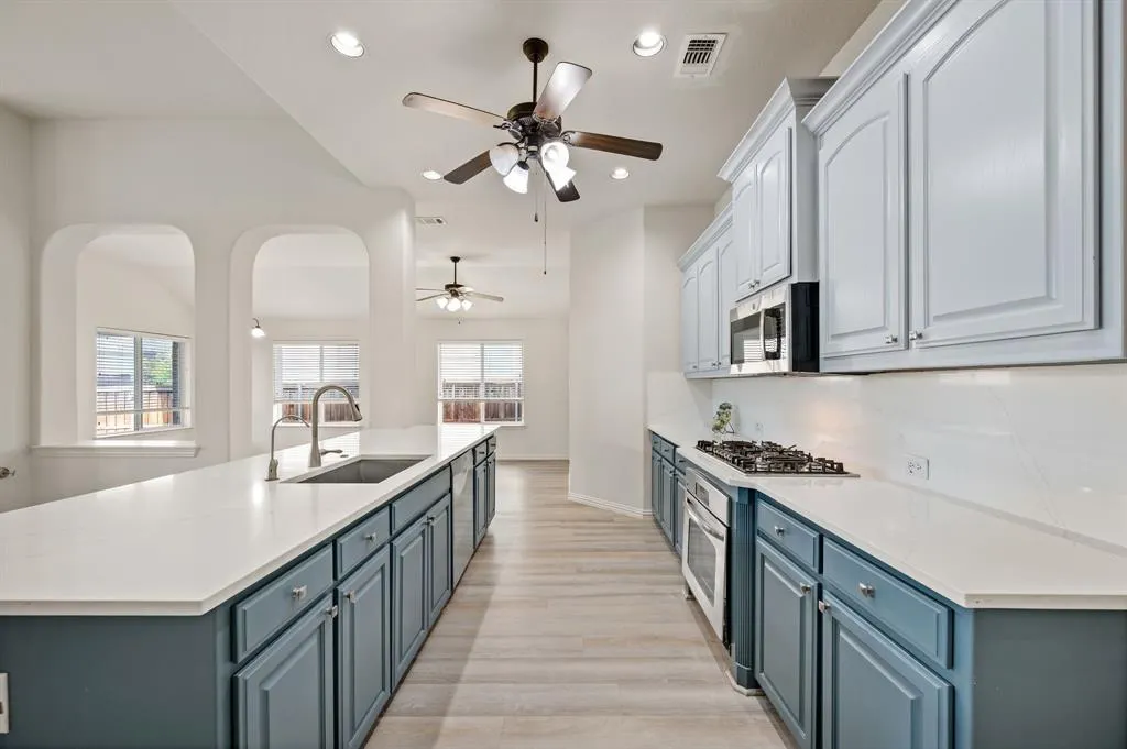 2405 Hammock Lake Drive