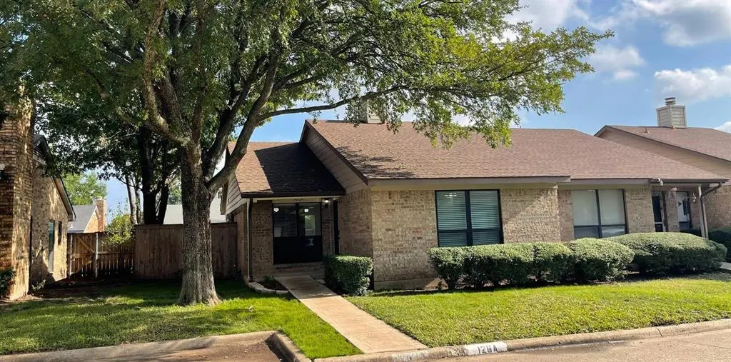 2111 E Belt Line Road, #126A