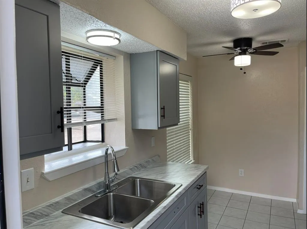 2111 E Belt Line Road, #126A