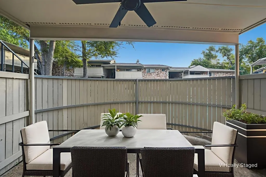 7806 Royal Lane, #123