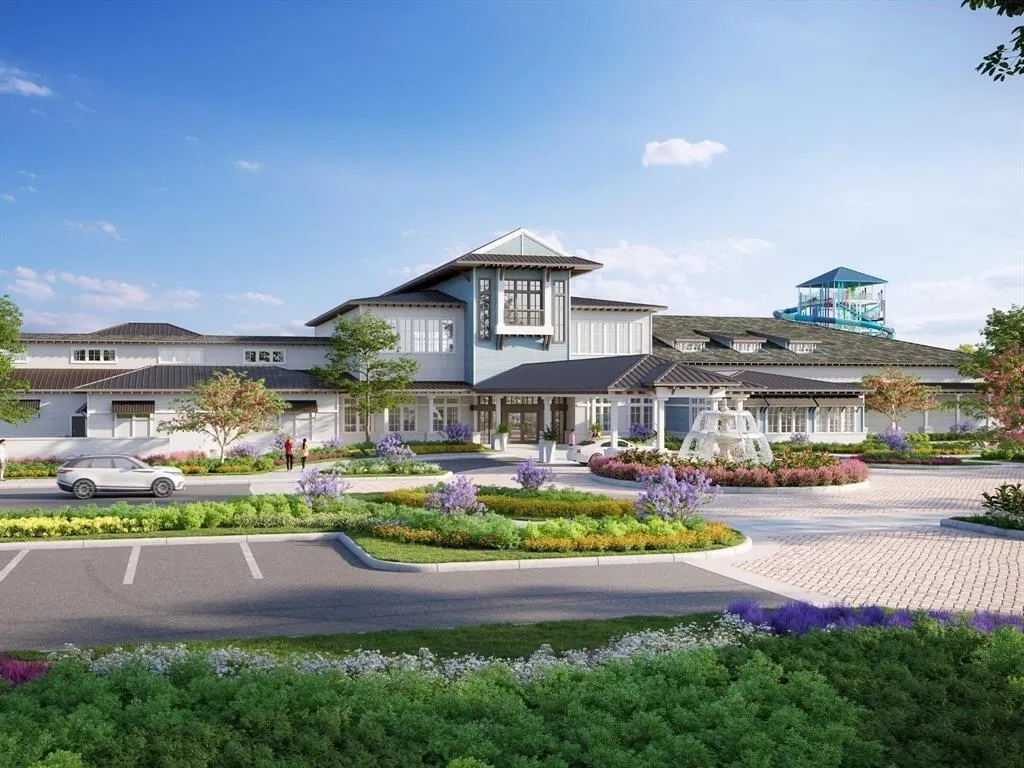 832 Santa Lucia Drive