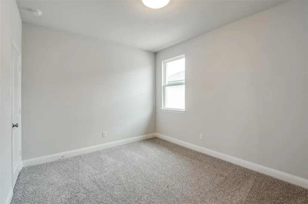 832 Santa Lucia Drive