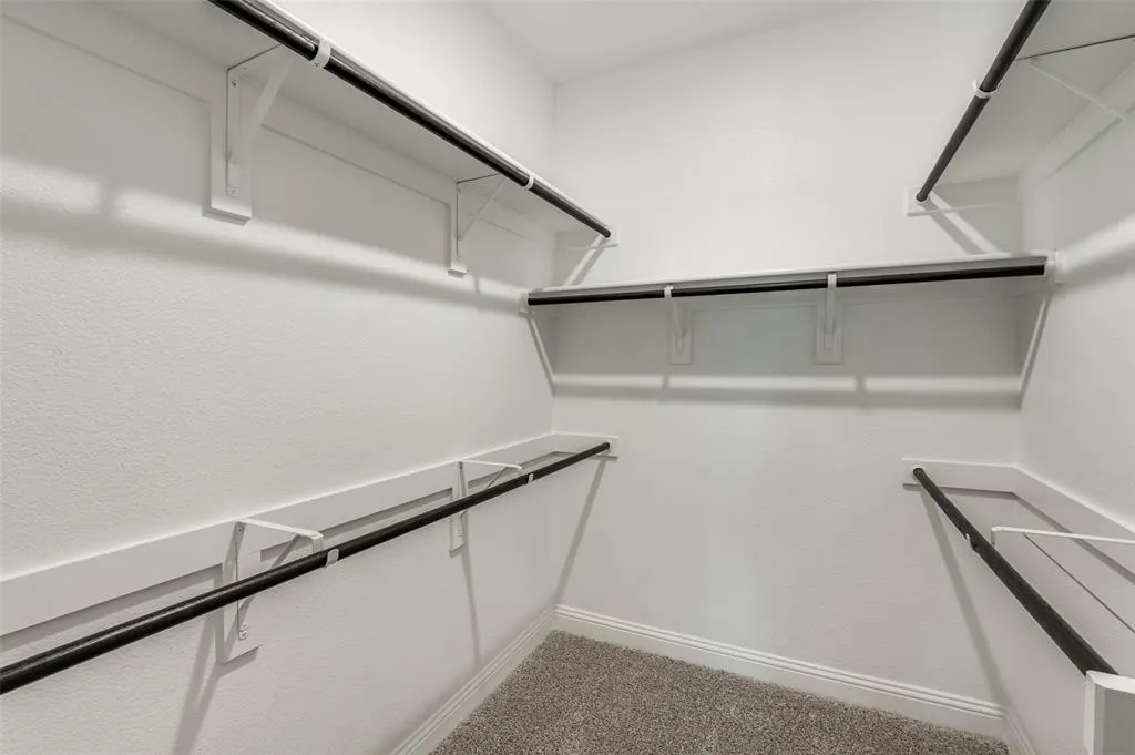 832 Santa Lucia Drive