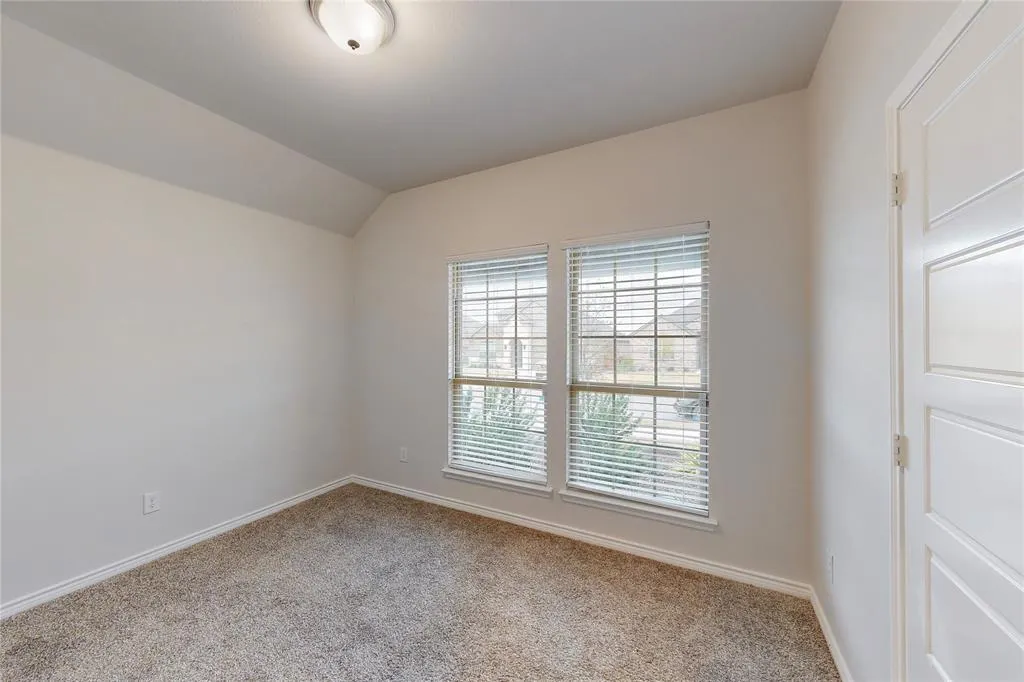 1101 Lawndale Street