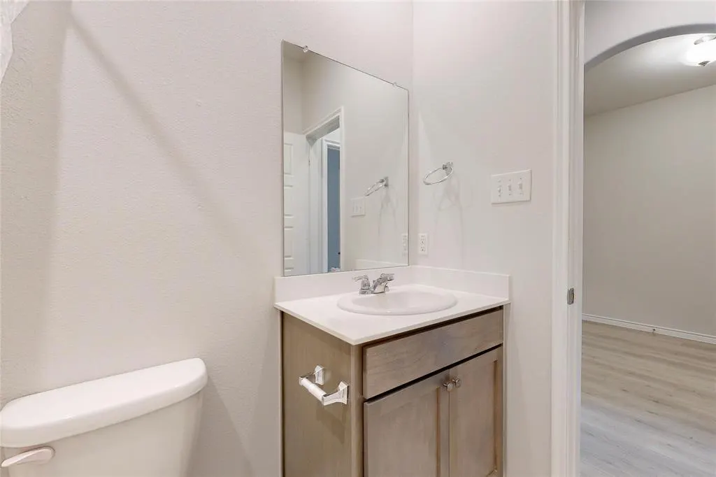 1101 Lawndale Street