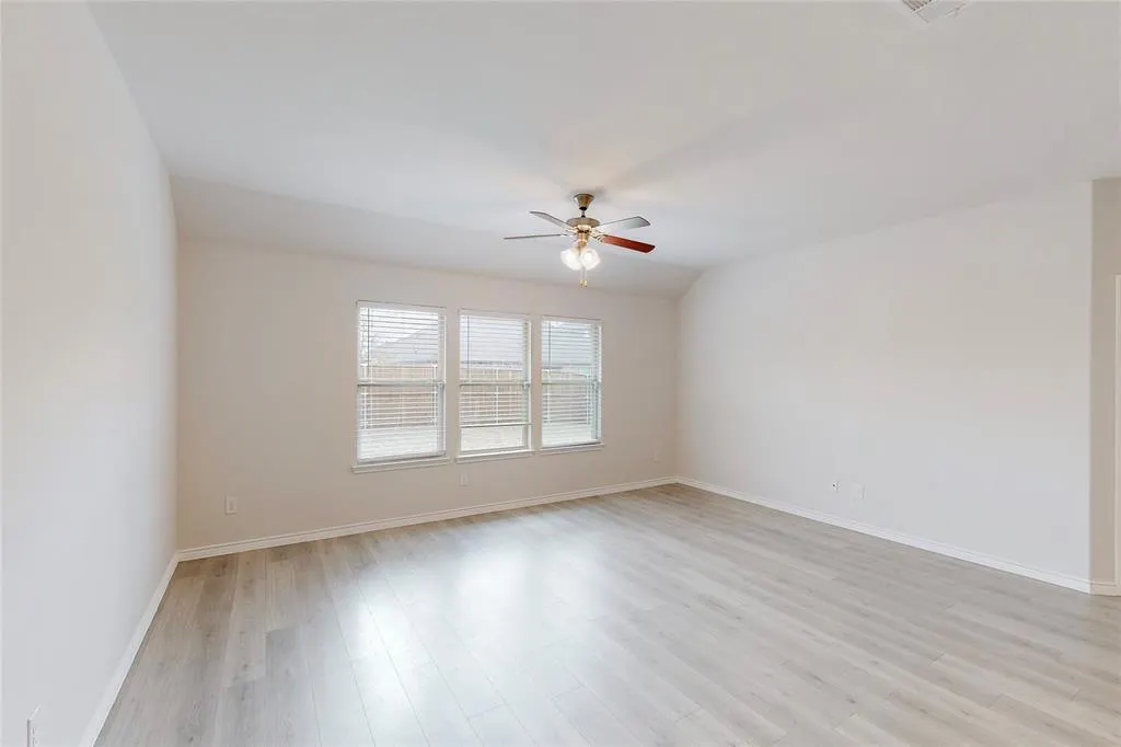 1101 Lawndale Street