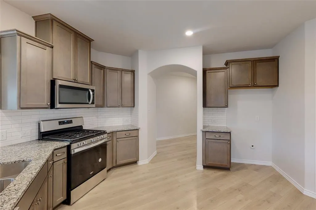 1101 Lawndale Street