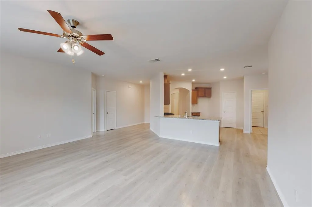 1101 Lawndale Street