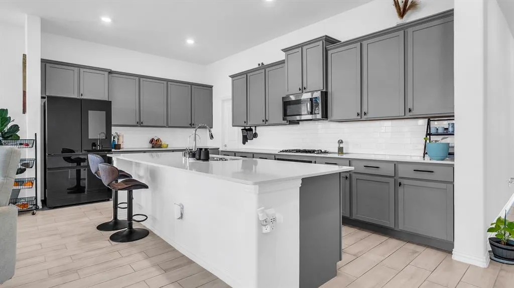 7921 Blue Heron Lane