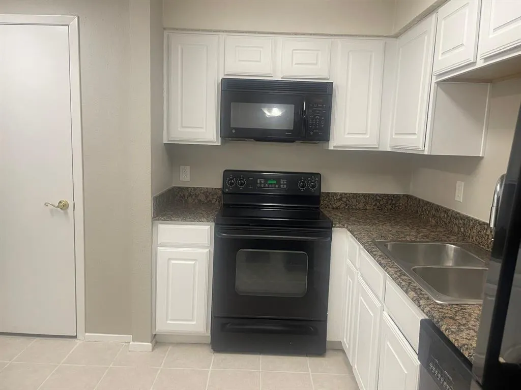 5300 Keller Springs Road, #2080