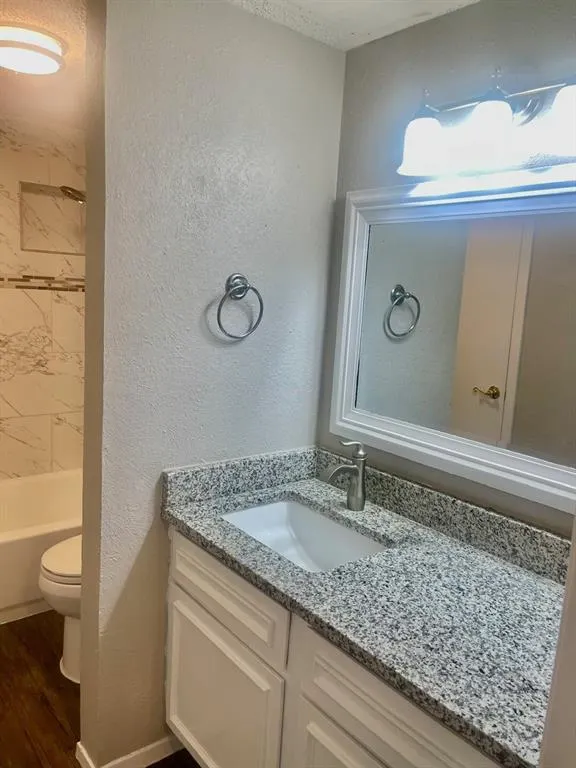 5300 Keller Springs Road, #2080