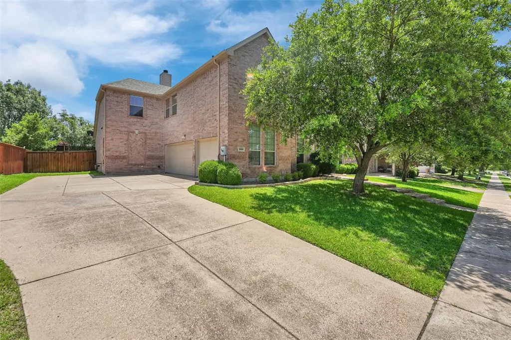 1910 Saint Johns Avenue