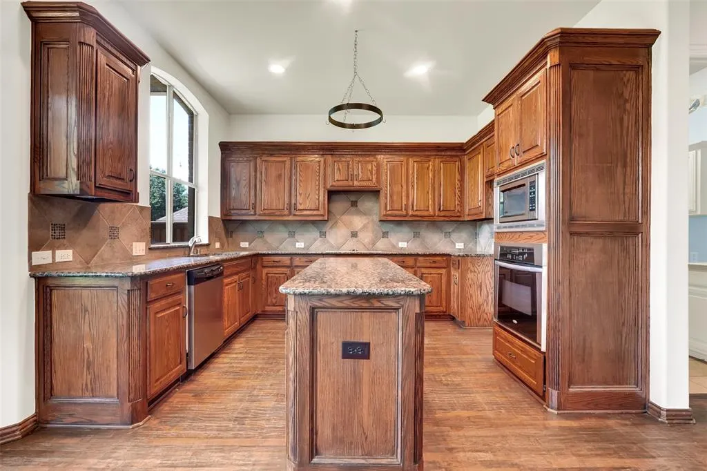 1910 Saint Johns Avenue