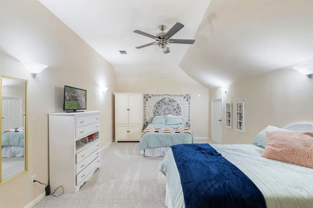 6416 Castle Rock Circle