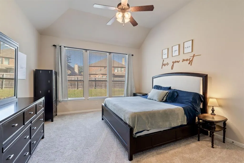 6416 Castle Rock Circle