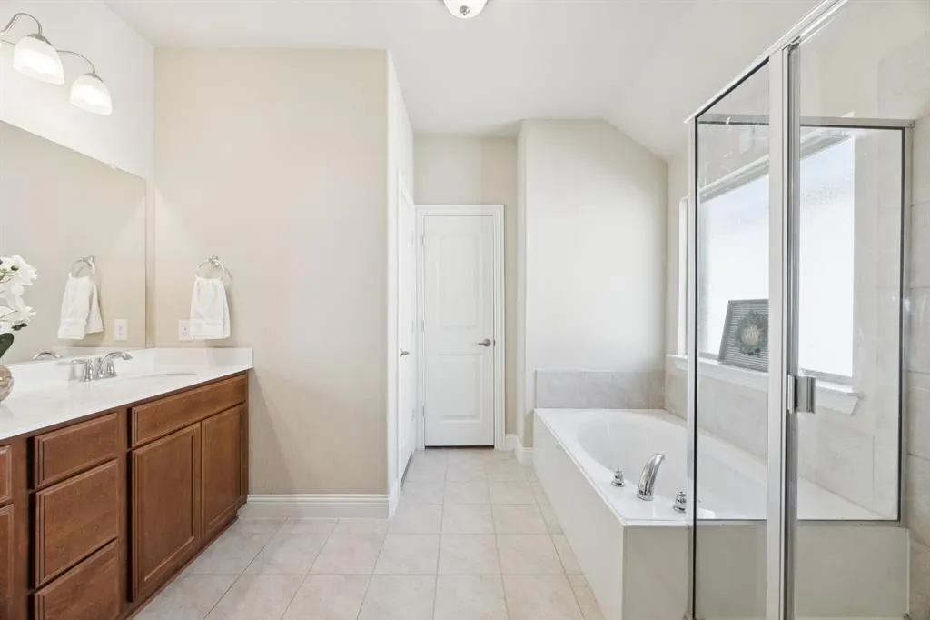 4017 Netherfield Road