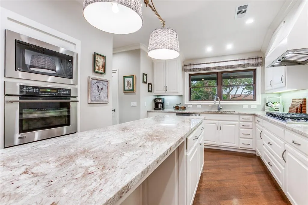 804 Saint Lukes Drive