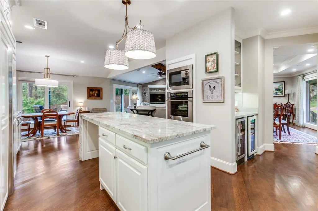 804 Saint Lukes Drive