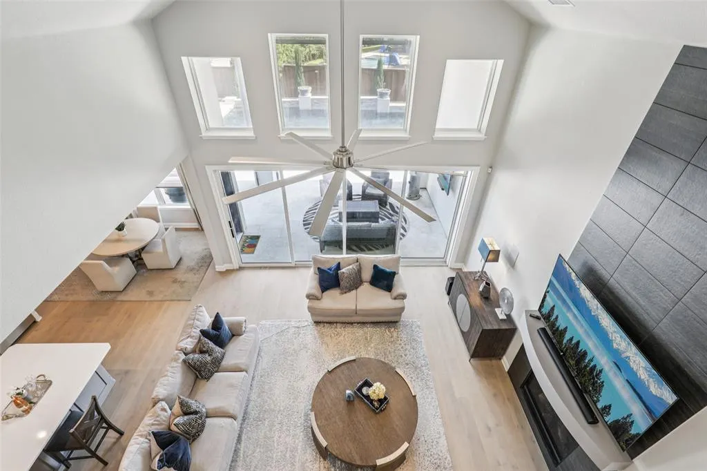 2091 Windomere Drive