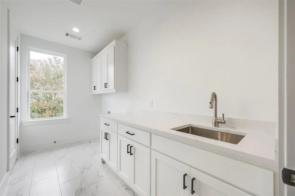 6027 Marquita Avenue