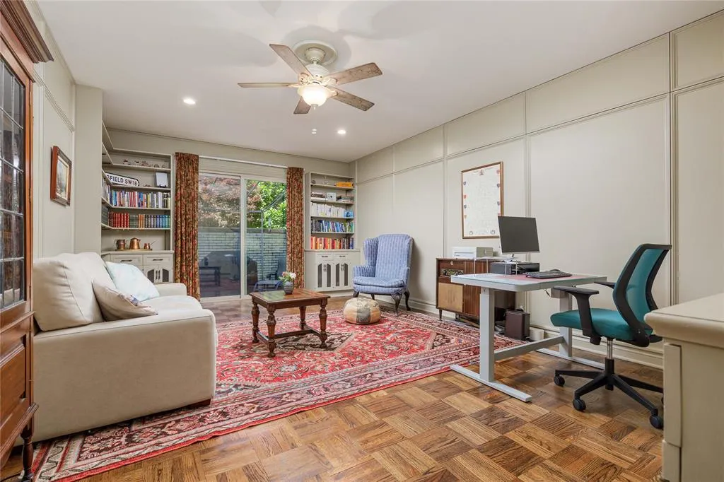 6126 Averill Way, #103W