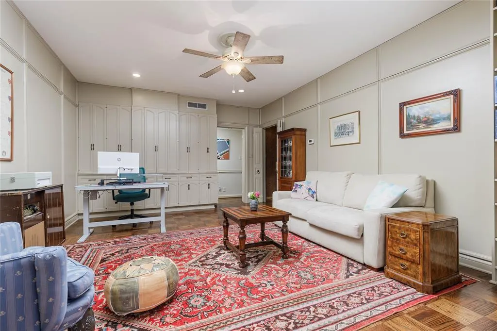 6126 Averill Way, #103W