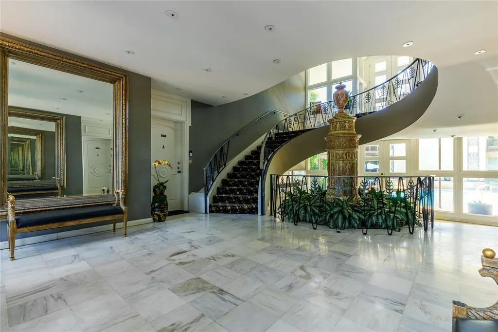 6126 Averill Way, #103W