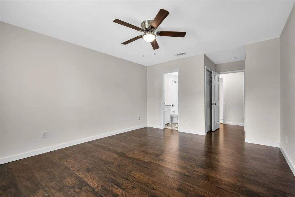 11353 Quail Run Street