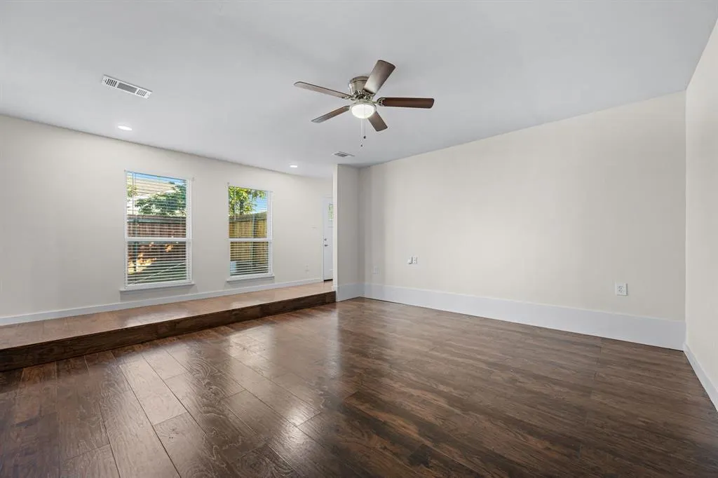 11353 Quail Run Street