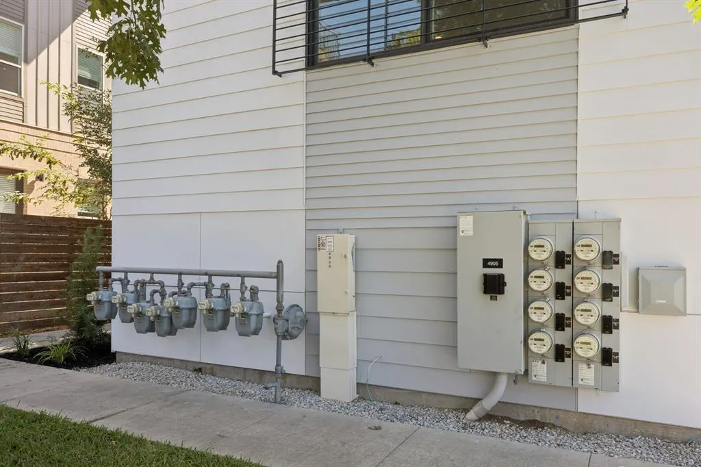 4901 Live Oak Street