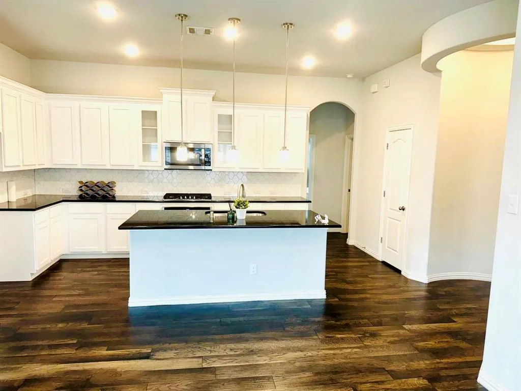 1116 Quail Dove Drive