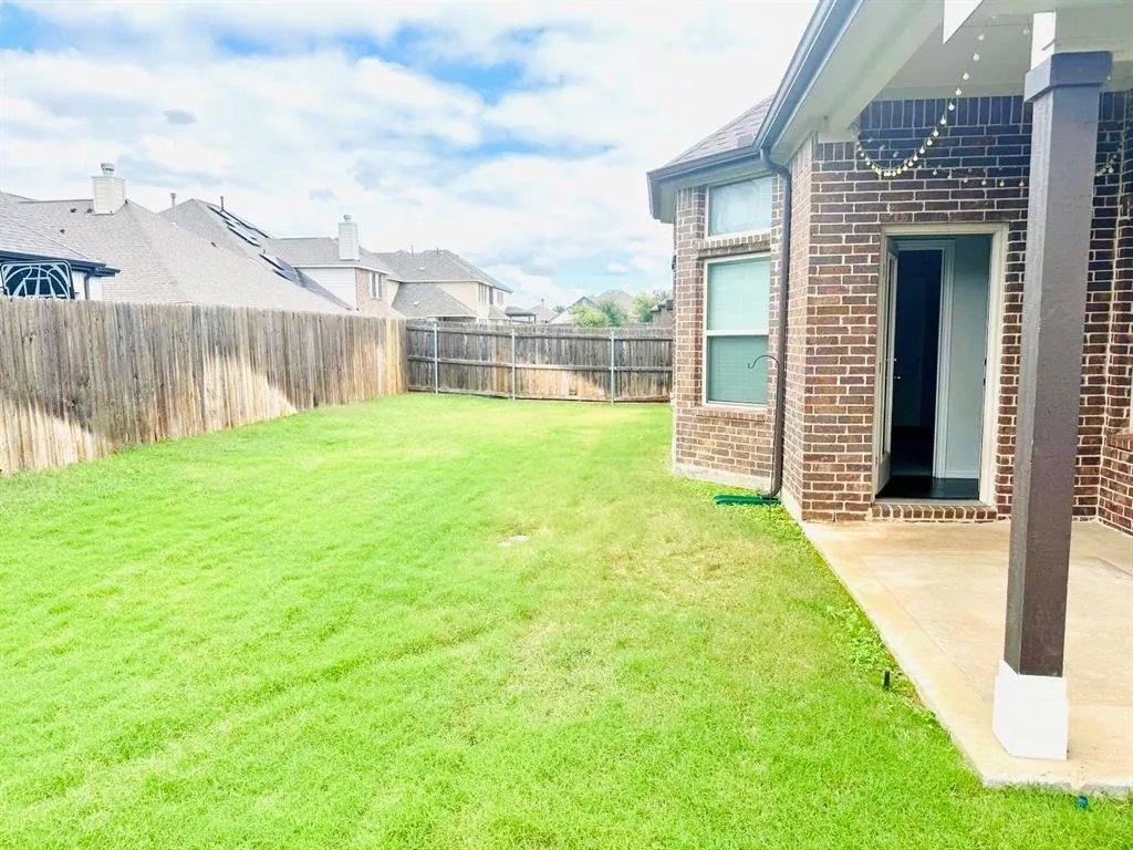 1116 Quail Dove Drive