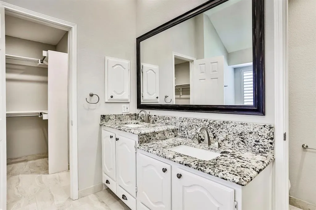 4801 Baton Rouge Boulevard