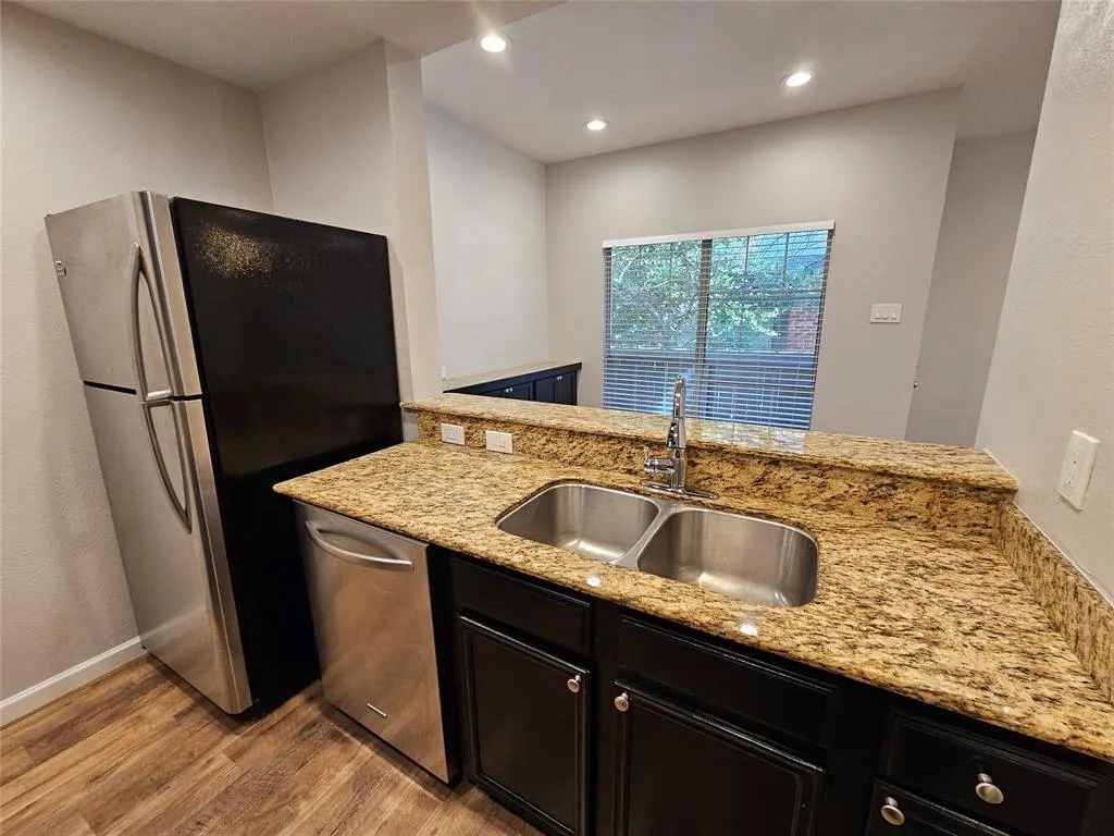 8601 Park Lane, #522