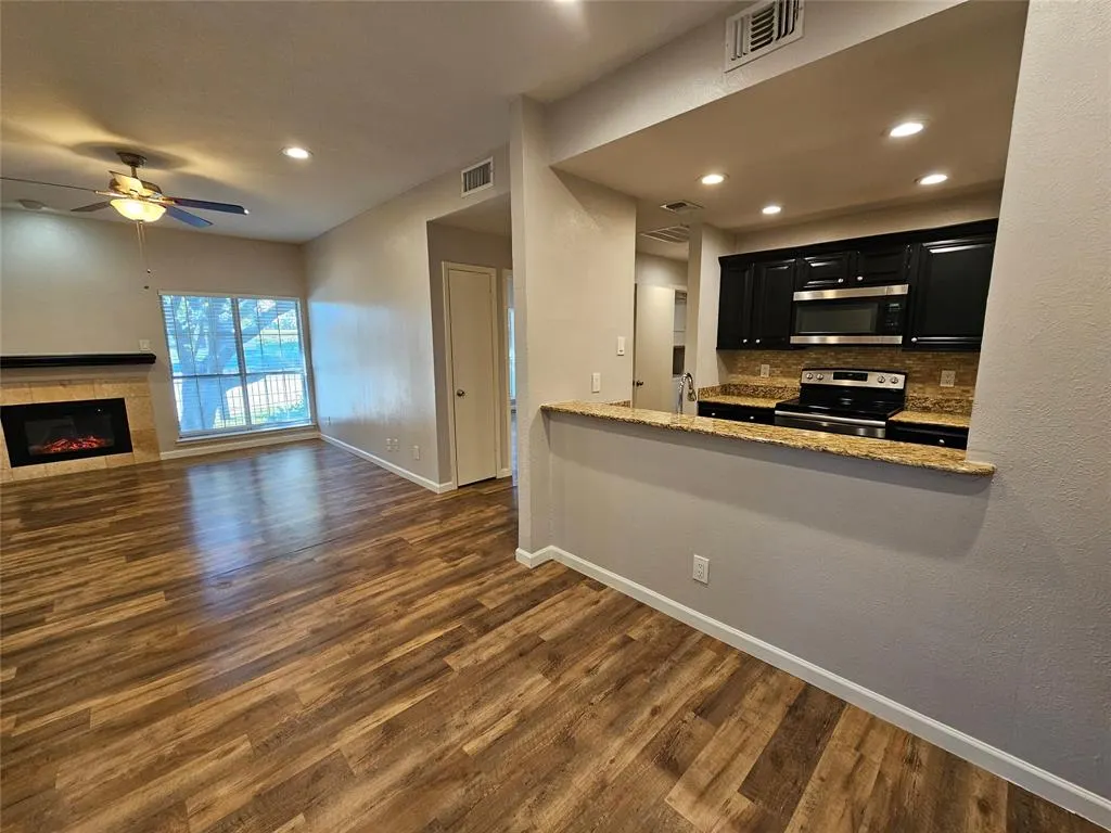 8601 Park Lane, #522