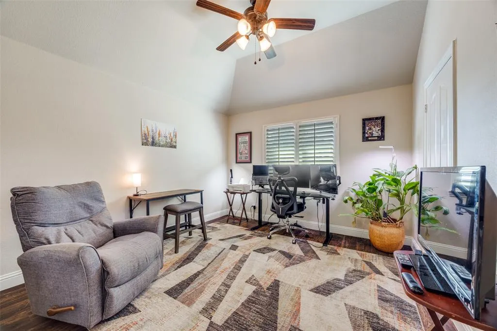 405 Kelvington Drive