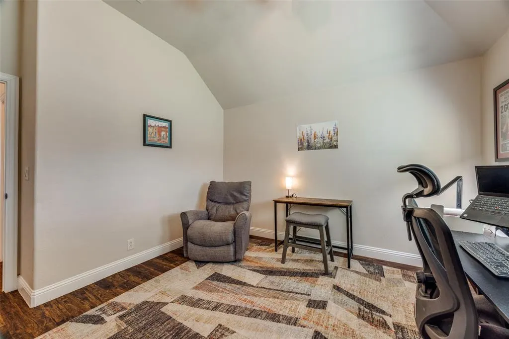 405 Kelvington Drive