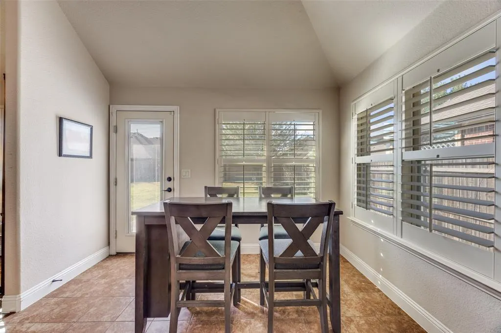 405 Kelvington Drive