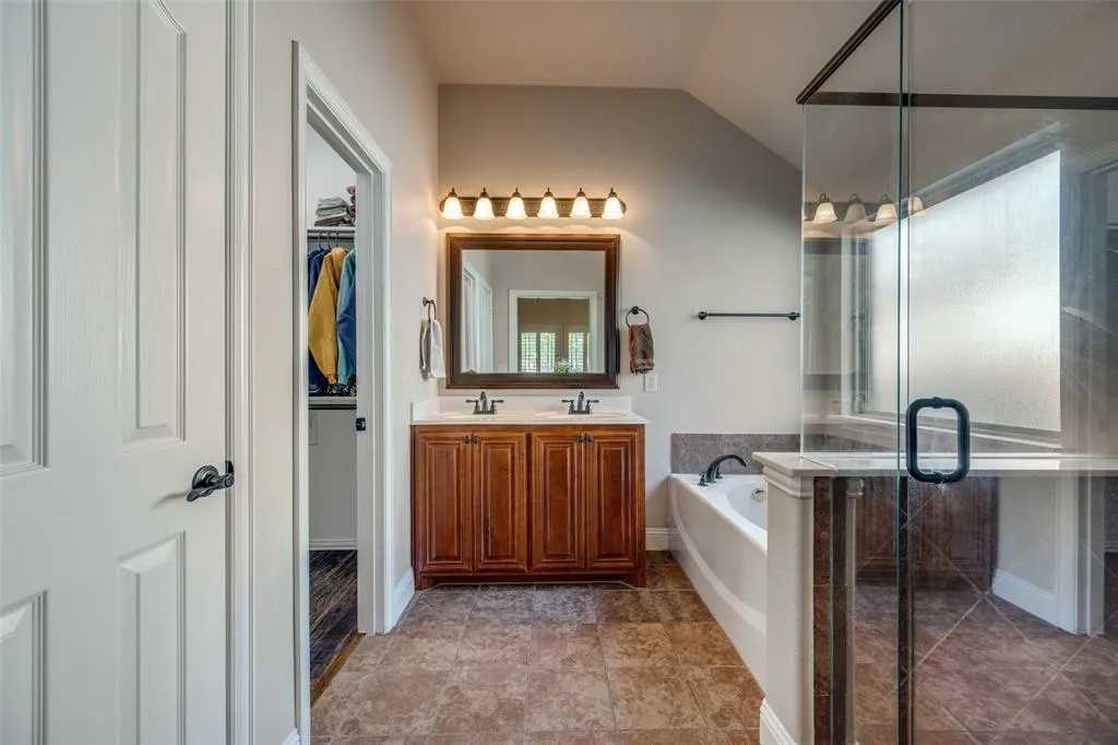 405 Kelvington Drive