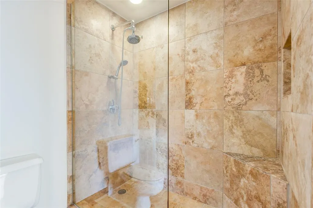 3030 Mckinney Avenue, #1005