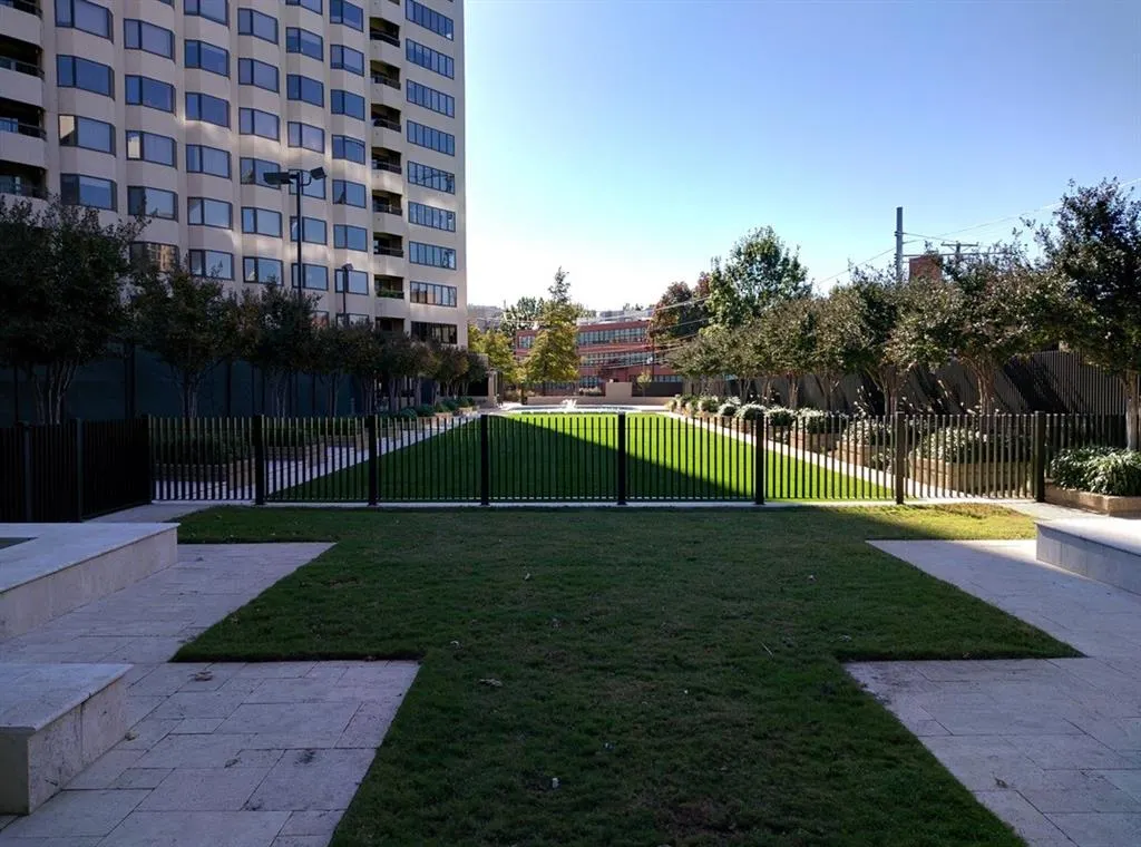 3030 Mckinney Avenue, #1005