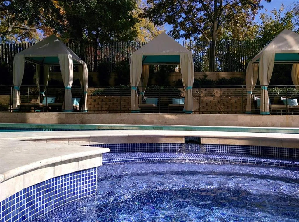 3030 Mckinney Avenue, #1005