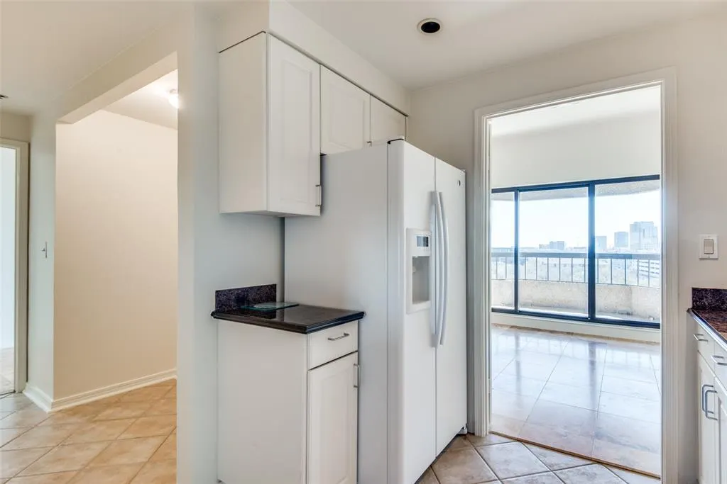 3030 Mckinney Avenue, #1005