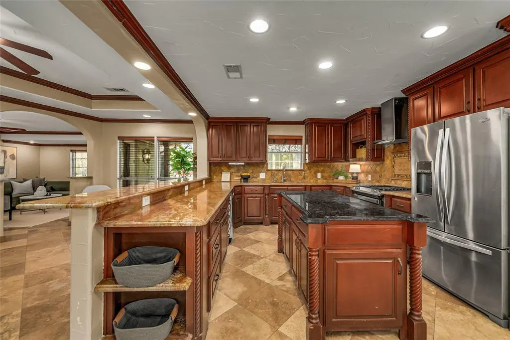 330 N Brighton Avenue