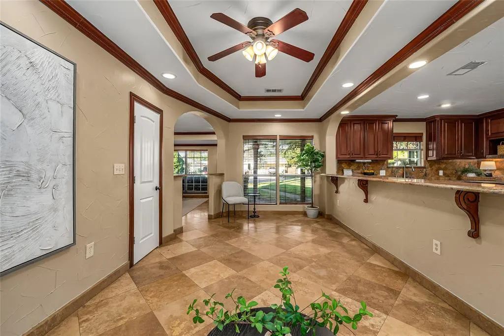 330 N Brighton Avenue