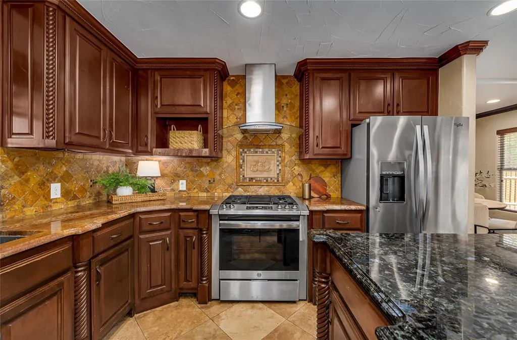 330 N Brighton Avenue