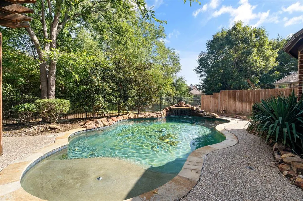 1804 Camberton Drive